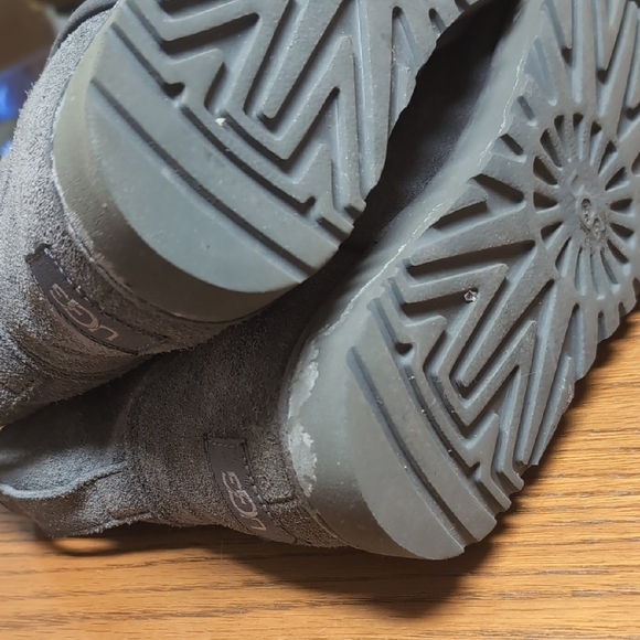 UGG Gray Suede Boots - Picture 6 of 8